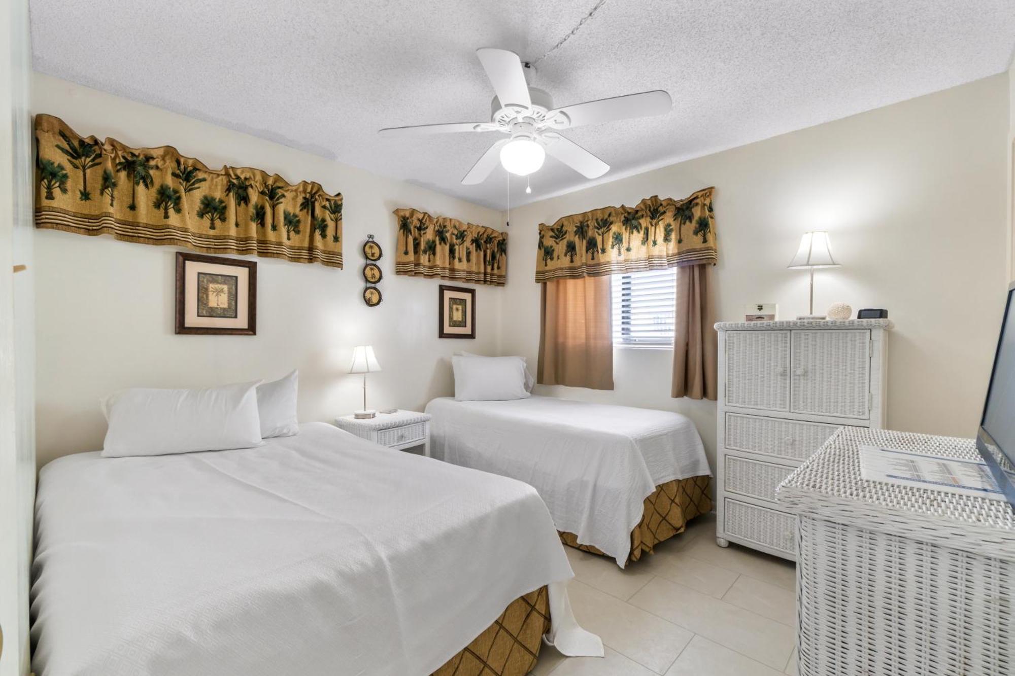 The Gulf Tower Condos Gulf Shores Chambre photo
