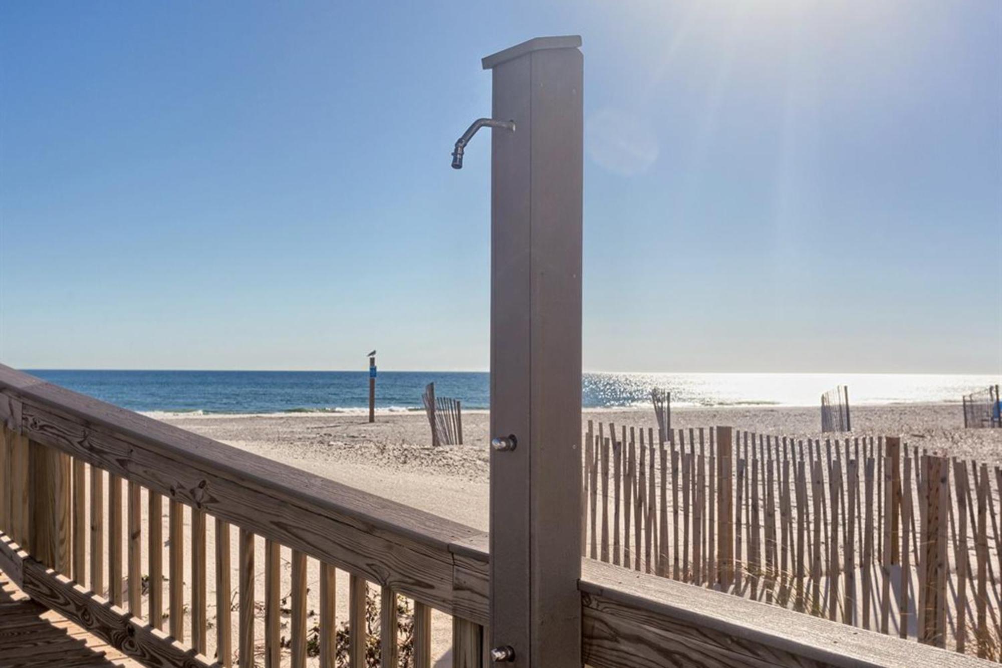The Gulf Tower Condos Gulf Shores Extérieur photo